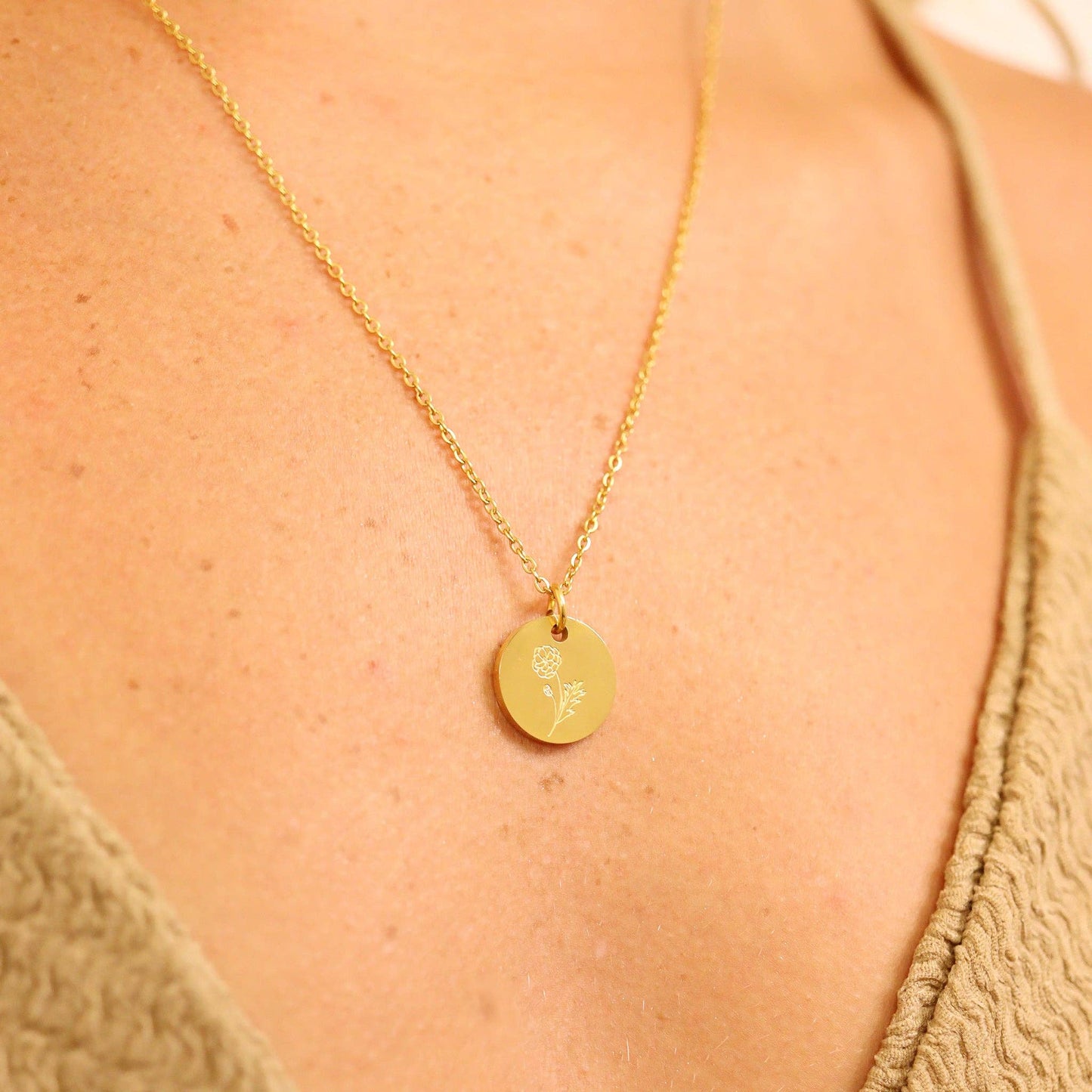 18K Gold PVD Stainless Steel Birth Flower Charm: Gold / January/Carnation