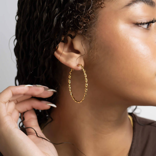 18K Gold PVD Stainless Steel Twist Hoop Earrings: Gold / 30mm