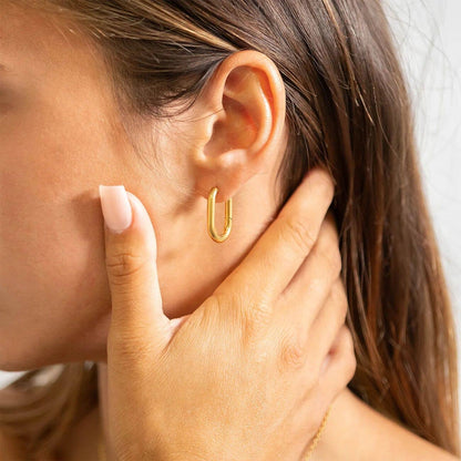 18K Gold PVD Stainless Steel Oval Huggie Earrings: Gold / 15mm