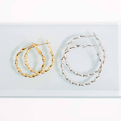 18K Gold PVD Stainless Steel Twist Hoop Earrings: Gold / 30mm