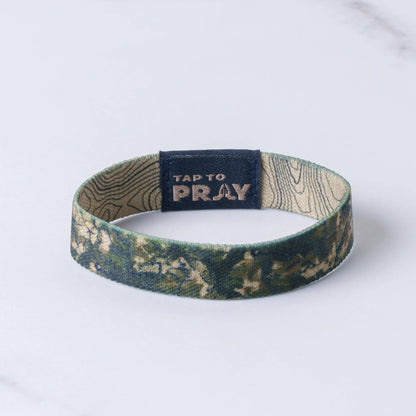 Tap To Pray® Wristband – Valor Camo: X-Small