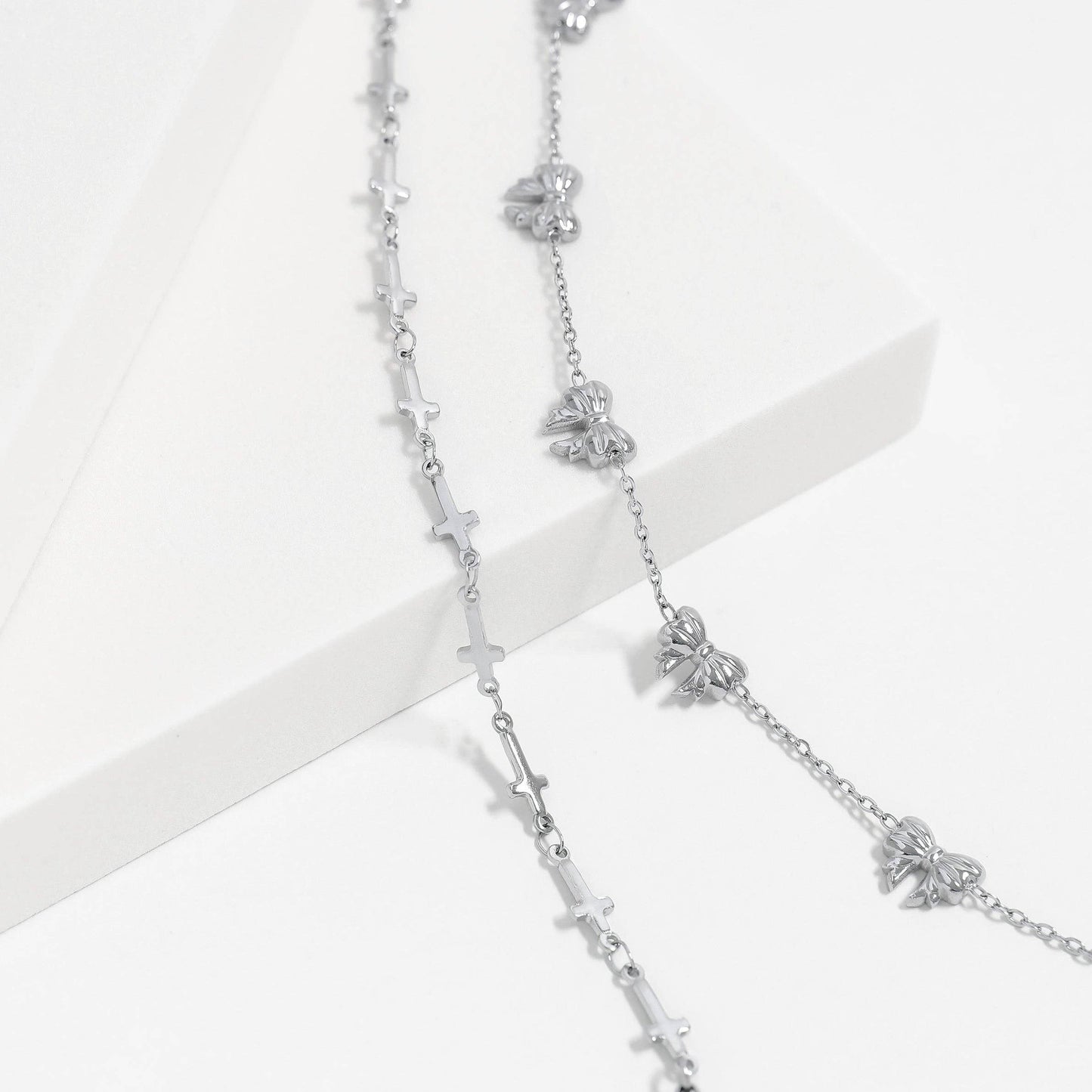 18K Gold PVD Stainless Steel Cross Chain Bracelet: Stainless